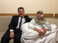 MEHMET ALİ ÖZKAN - Milletvekilliği Sevincini Hastanede Yatan Annesiyle Paylaştı