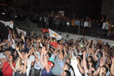 Şırnak'ta AK Parti Seçim Başarısı Kutlandı