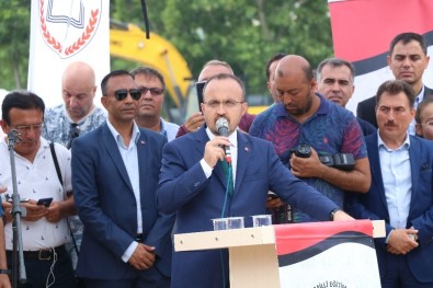 AK Parti Grup Başkanvekili Turan Açıklaması 'Demokrasilerde İstifa Da Bir Erdemdir'
