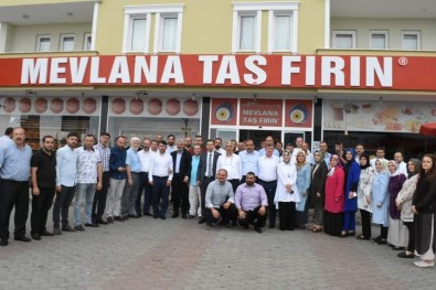 AK Parti Trabzon Milletvekilleri Ve Adayları Seçim Sonrası Trabzon'un Batı İlçelerini Turladı