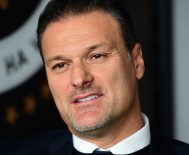 Alpay Özalan'ın Acı Günü