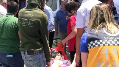 Balkonu Yıkarken Elektrik Akımına Kapıldı