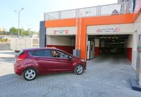 DOLU YAĞIŞI - Başakşehir'de  Dolu Uyarısı Nedeniyle Kapalı Pazarlar Otopark Oldu