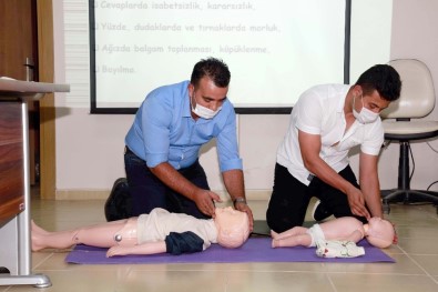 Büyükşehir'den Adliye Personeline İlk Yardım Eğitimi