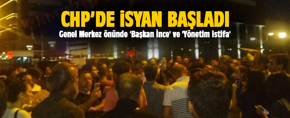 CHP'de önünde 'Yönetim istifa' sloganları