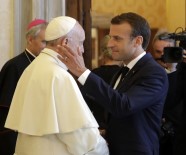 KATOLIK - Macron'dan Papa Francis Ziyareti