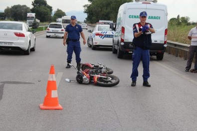 Manisa'da Motosiklet Kazası Açıklaması 1 Ölü