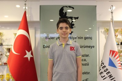 LGS'de Bahçeşehir Koleji'nden 3 Türkiye Birincisi