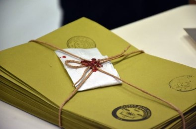 Muğla'da 7 İlçede Geçersiz Oylar Tekrar Sayılıyor