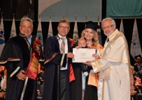 ULUDAĞ ÜNIVERSITESI REKTÖRÜ - Rektörden Lisansüstü Eğitim Tavsiyesi