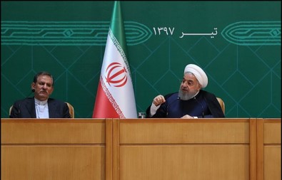 Ruhani Açıklaması 'Hükümet İstifa Etmeyecek'