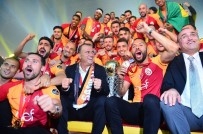 METİN OKTAY - Son Şampiyon Galatasaray Sahaya İniyor