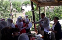 Tatvan'da Kadın Kursiyerler Sertifikalarını Aldı