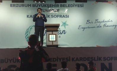 AK Parti Milletvekili Aydemir, Uzundere'de Seçim Çalışmalarını Sürdürdü