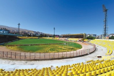 Malatyaspor Taraftarı, İnönü Stadı'na Düzenlenecek İftar Programıyla Veda Edecek