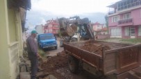 Aslanapa'da Çöp Konteyneri Temizliği