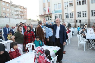 Gaybiefendi Ve Meydan'da İftar