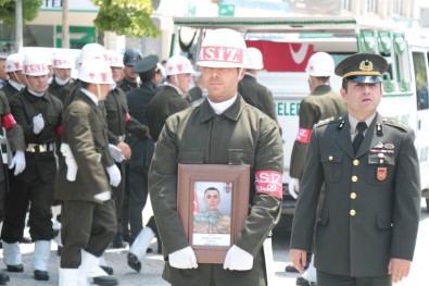 Hakkari Şehidine Kırşehir'de Son Görev