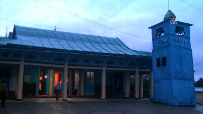 TİKA'dan Kırgızistan'daki 100 Yıllık Camide İftar