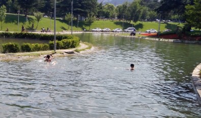 Bursa'da Süs Havuzu Sezonu Açıldı