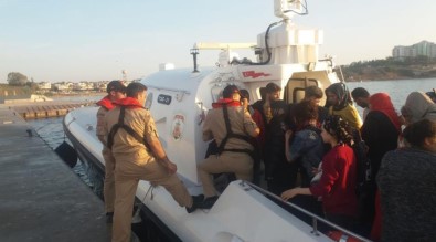Didim'de 23'Ü Çocuk 43 Kaçak Göçmen Yakalandı