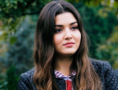 Hande Erçel oyunculuktan kaldı