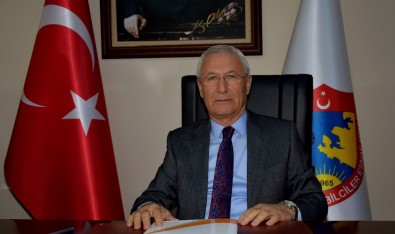 İzmirli Taksiciler Hizmet Çıtasını Yukarıya Taşıyor