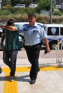 Meslektaşını Darp Eden Aşçı Gözaltına Alındı