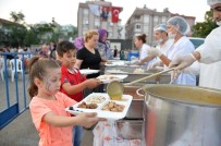 İFTAR SOFRASI - Muratpaşalılar Özbeklerle İftar Sofrasında Buluştu
