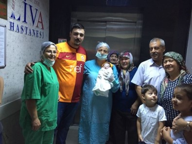 O, Aydın'da Yaşayan Binlerce Kişinin Ebesi