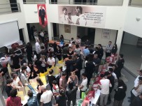 MEHMET YıLMAZ - Öğrenciler, Bilim Şenliği'nde Hünerlerini Sergiledi