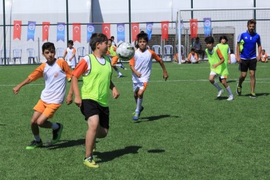 Talas'ta Üçüncü Futbol Akademisi Heyecanı