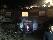 Tavşanlı'da 2 Katlı Evde Yangın