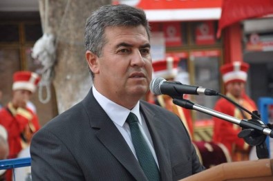 Başkan Mehmet Erol Meclis Üyelerini Halka Şikayet Etti