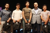 AHMET AKİF - Birinci Olan 700 Öğrenci Ödüllerini Aldı