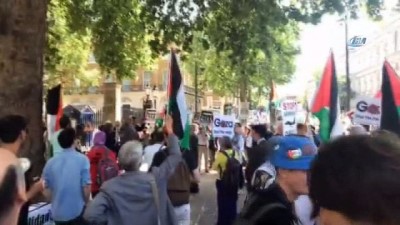 İsrail Başbakanı Netanyahu'nun Londra Ziyareti Protesto Edildi