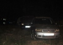 İzmir'den Çalınan Otomobiller İstanbul'da Yakalandı
