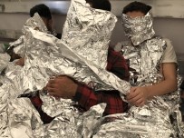 KAÇAK GÖÇMEN - Kaçak Göçmenleri Saklamak İçin Alüminyum Folyoya Sardılar