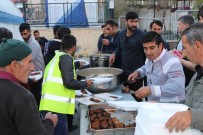 ÖZALP BELEDİYESİ - Özalp Belediyesinden 600 Kişiye İftar Yemeği