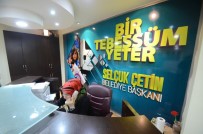 BAYRAM HEDİYESİ - Tebessüm Çarşısı'ndan Bayramlık Kıyafet Hediyesi