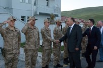 SEYFETTIN AZIZOĞLU - Vali Azizoğlu Mehmetçikle Birlikte İftar Açtı