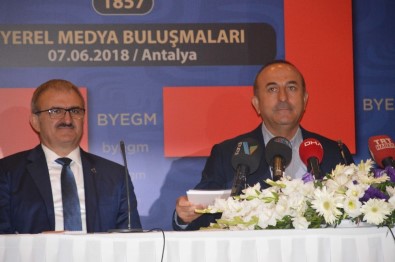 Bakan Çavuşoğlu Açıklaması 'CHP Kardeşlerimizi Satmaya Alışık'