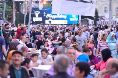 Bakan Soylu'dan Demirtaş'ın Çıkmasını İsteyenlere Sert Eleştiri