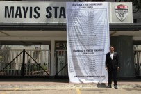 MANISASPOR - Manisaspor Başkanı Budak'tan Stat Kapısına İlginç Pankart