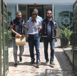 Barışmak İstediğini Söyledi, Öldürdü