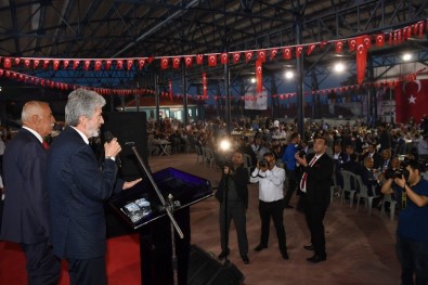 Büyükşehir Belediye Başkanı Tuna Orucunu Her Gün Bir Başka İlçede Açıyor