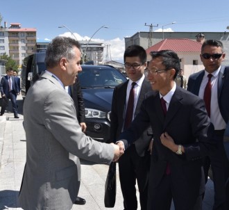 Çin Ankara Büyükelçisi Ve İş Adamları Ağrı'da