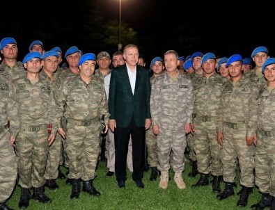 Erdoğan'dan bir müjde de askerlere!