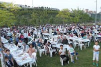 SADIK ALBAYRAK - Gebze'de İki Mahalle Bir Sofrada Buluştu