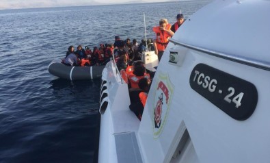 İzmir'de 47 Göçmen Yakalandı